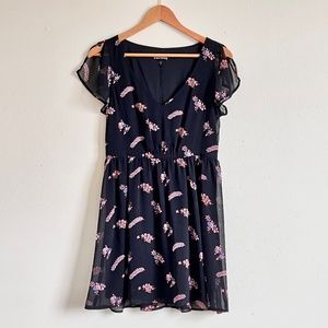 Express Black Floral Short-Sleeve Dress